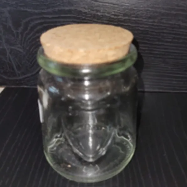 Frasco redondo corazon corcho grande