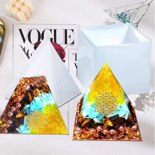 Molde vela pirámide grande miniatura 5