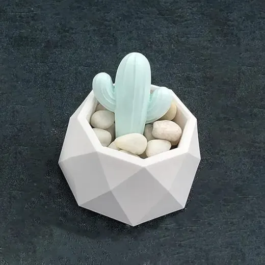 Molde macetero con forma de diamante. miniatura 2